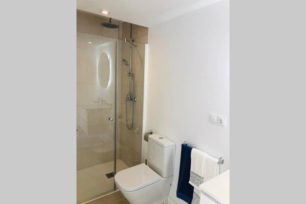 Luxury Modern Apartment By The Beach Málaga Eksteriør bilde